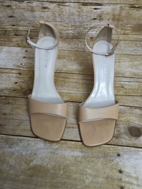 Cathy Jean beige leather ankle-strap  sandals